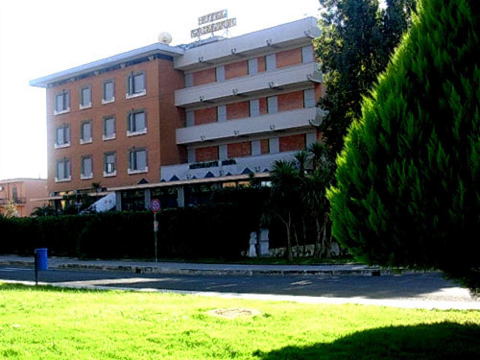 Hotel Excelsior Monticchio  Exterior photo